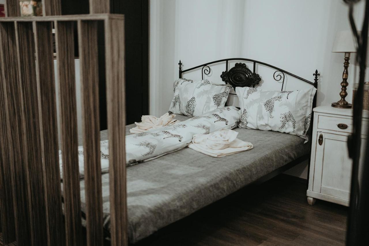דירות קלוז'-נאפוקה Urbino Casa מראה חיצוני תמונה